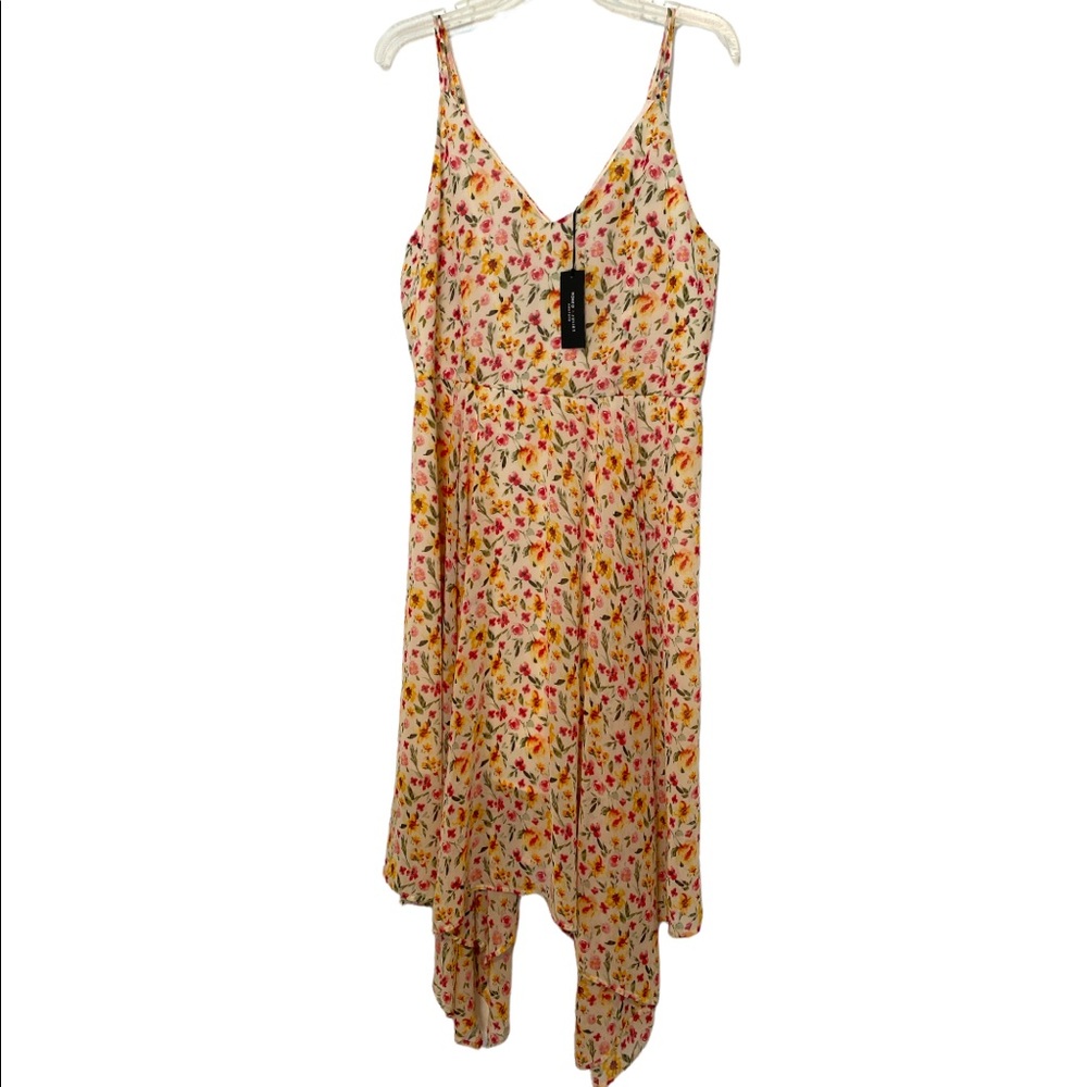 Romeo + Juliet Couture Floral Hankerchief Hem Sleeveless Dress Size L NWT